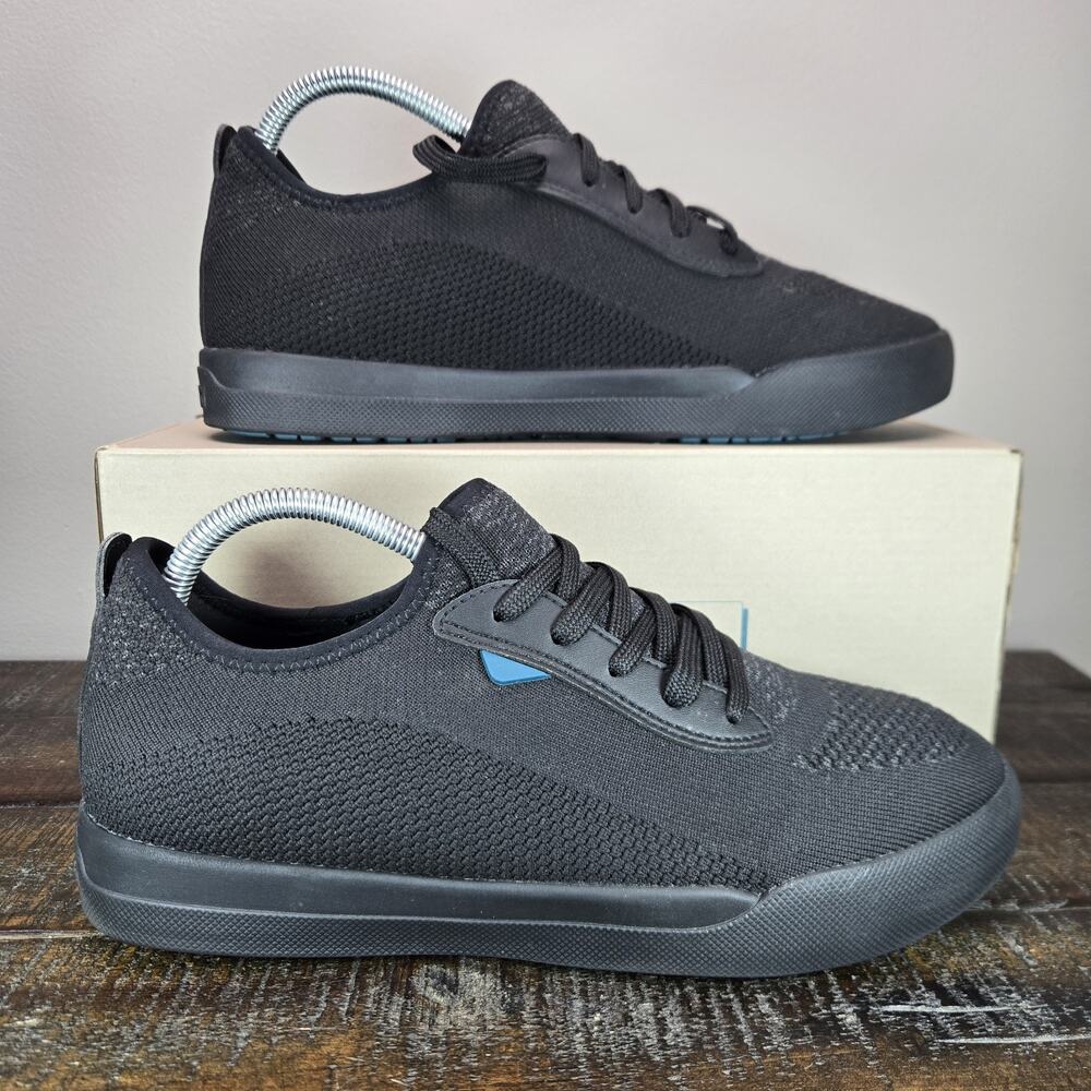 Vessi Weekend 1.5 Sneaker Mens Size 9 Waterproof Shoes Asphalt Black Black
